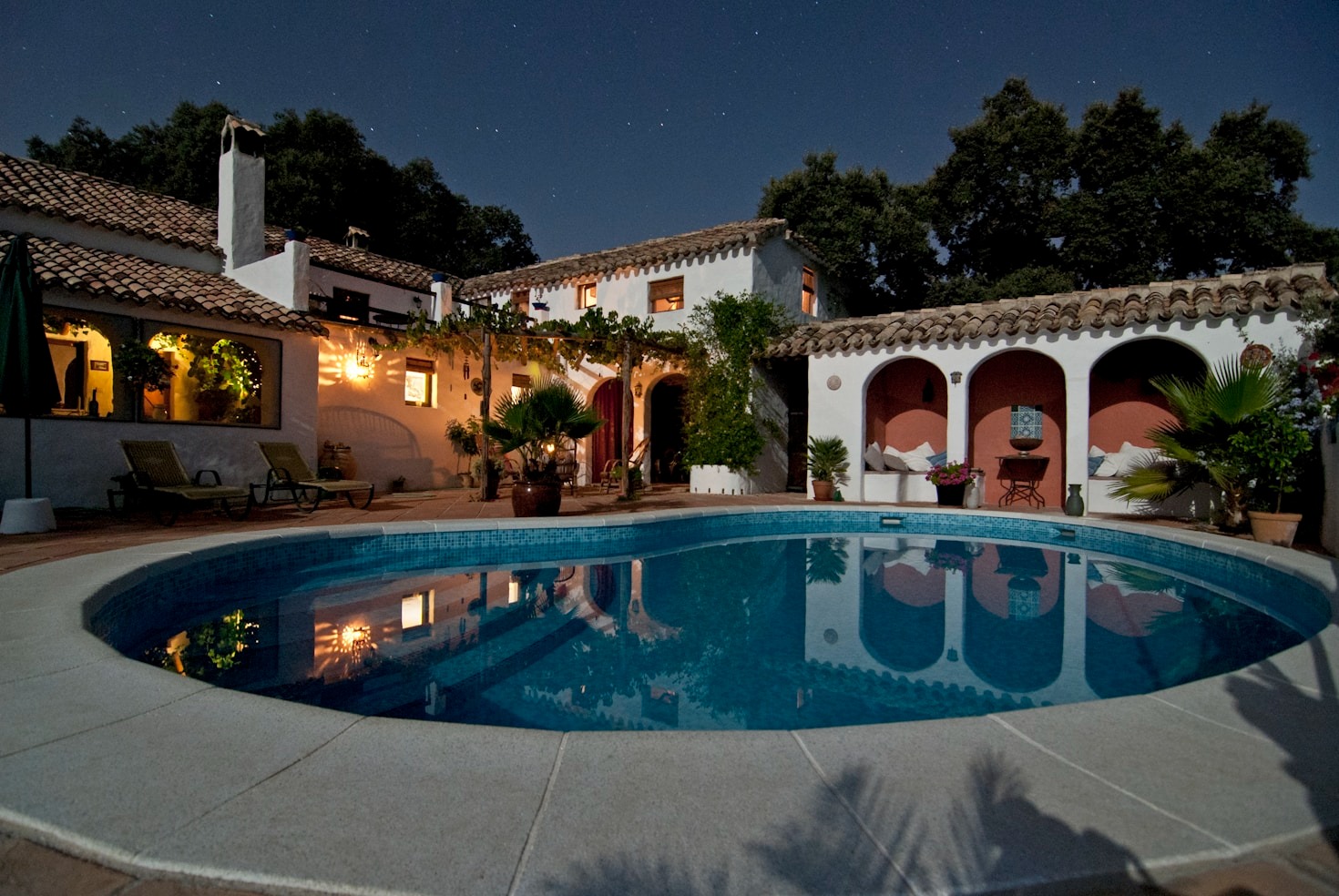 Timeless Design Elements In Modern Residential Architecture